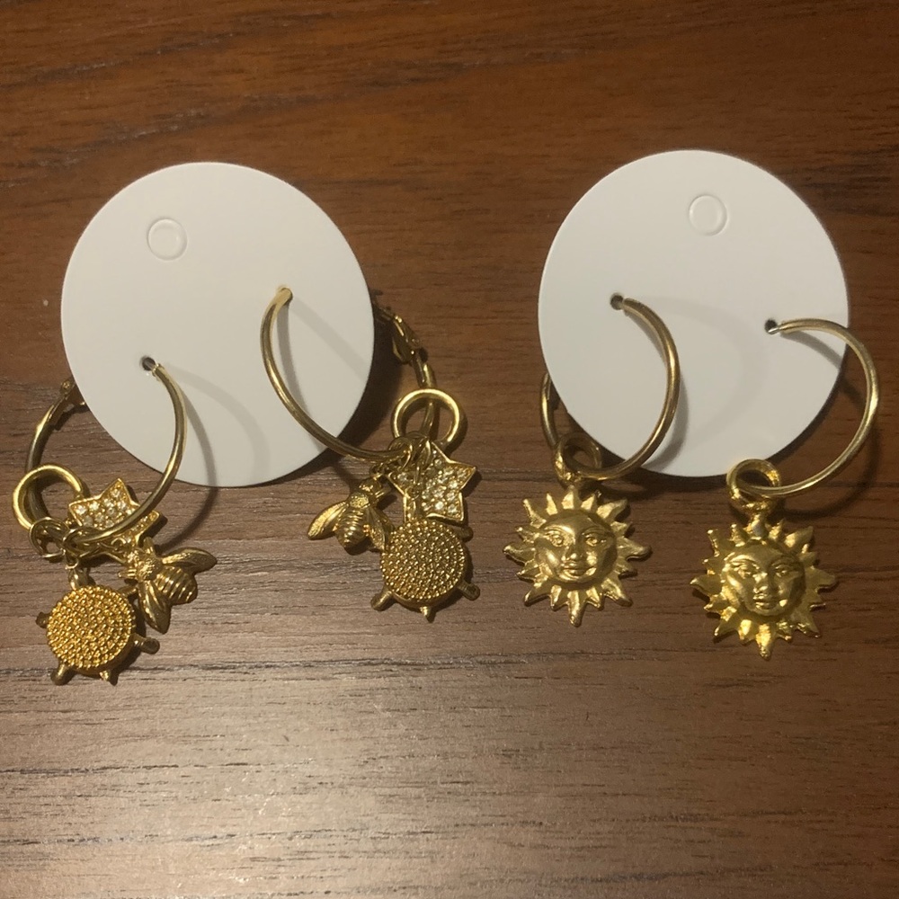Vintage Gold Sun and Bee Hoop Earring set